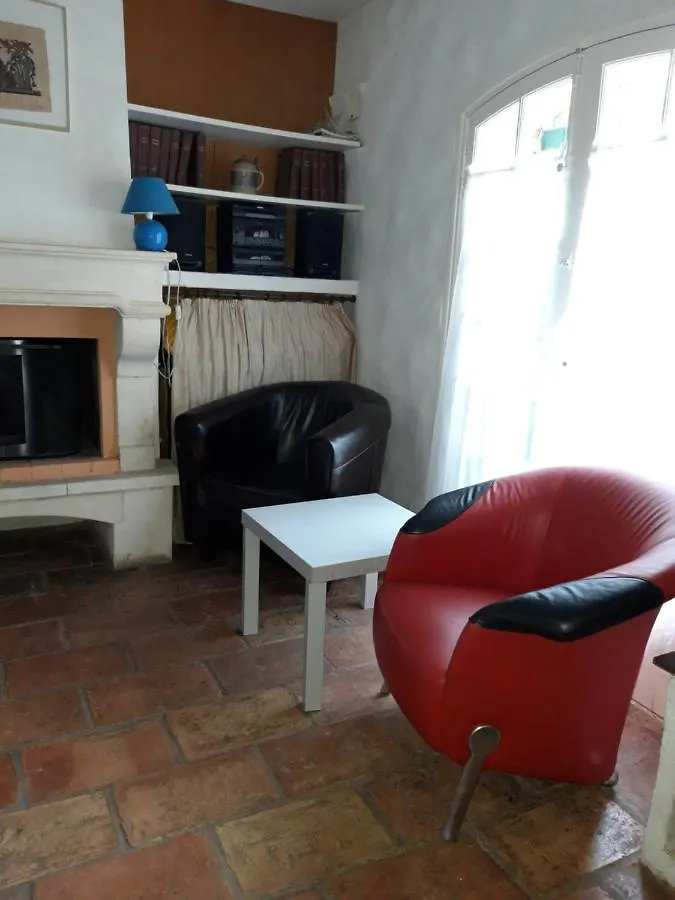 Les Amandiers - 5 Km De La Plage Sainte-Maxime Apartment